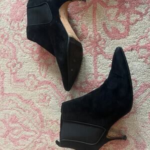 Manolo Blahnik heels